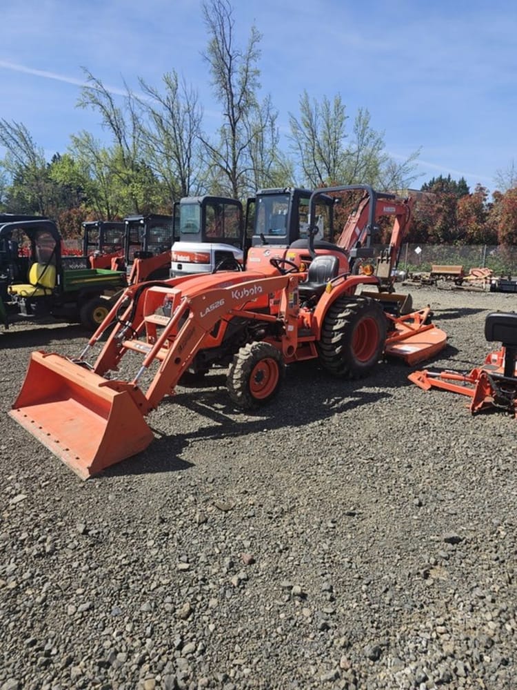 2022 Kubota L3302